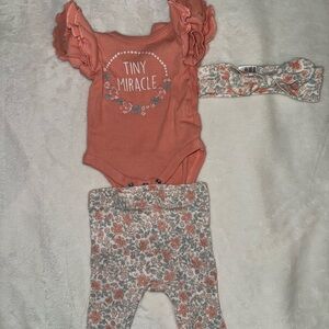 Tiny Miracle Floral Baby Outfit Set